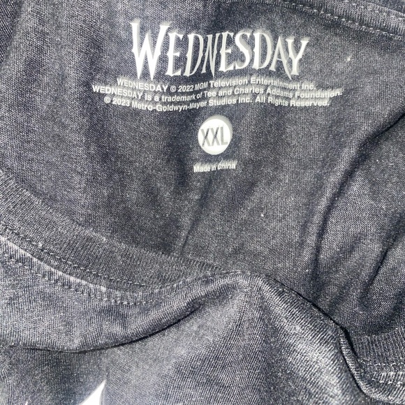 Wednesday tee - Picture 5 of 5